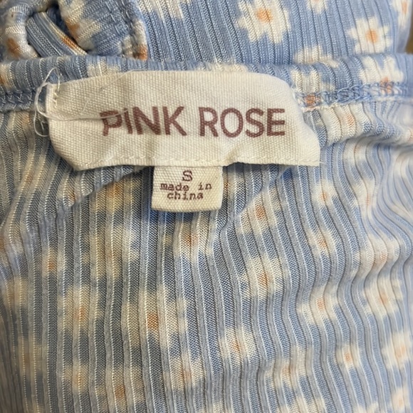 Blue Flower top - Picture 3 of 3